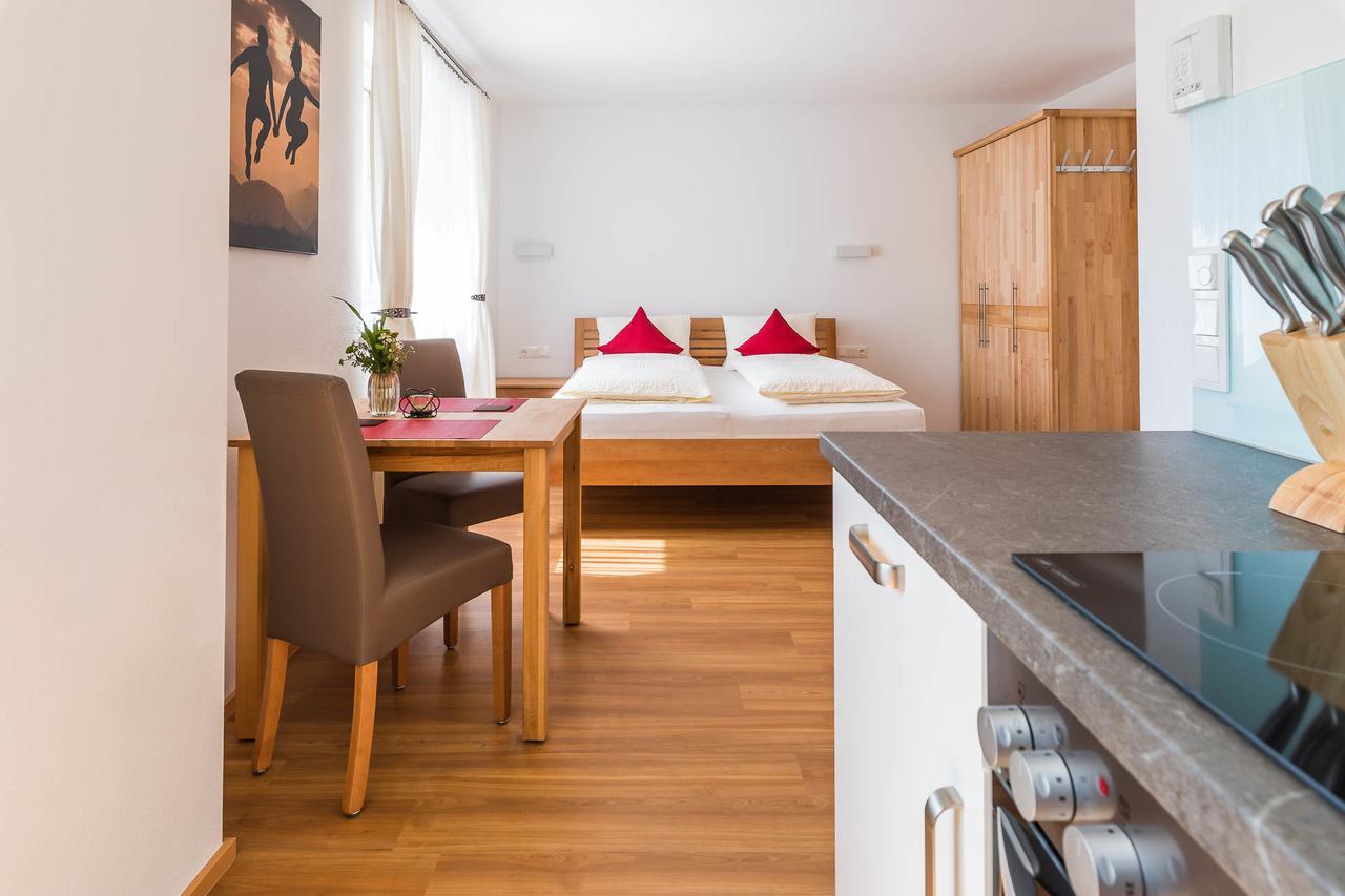 Apartment Im Huggn Fulpmes Kültér fotó